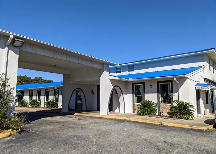 Garden Inn & Suites
