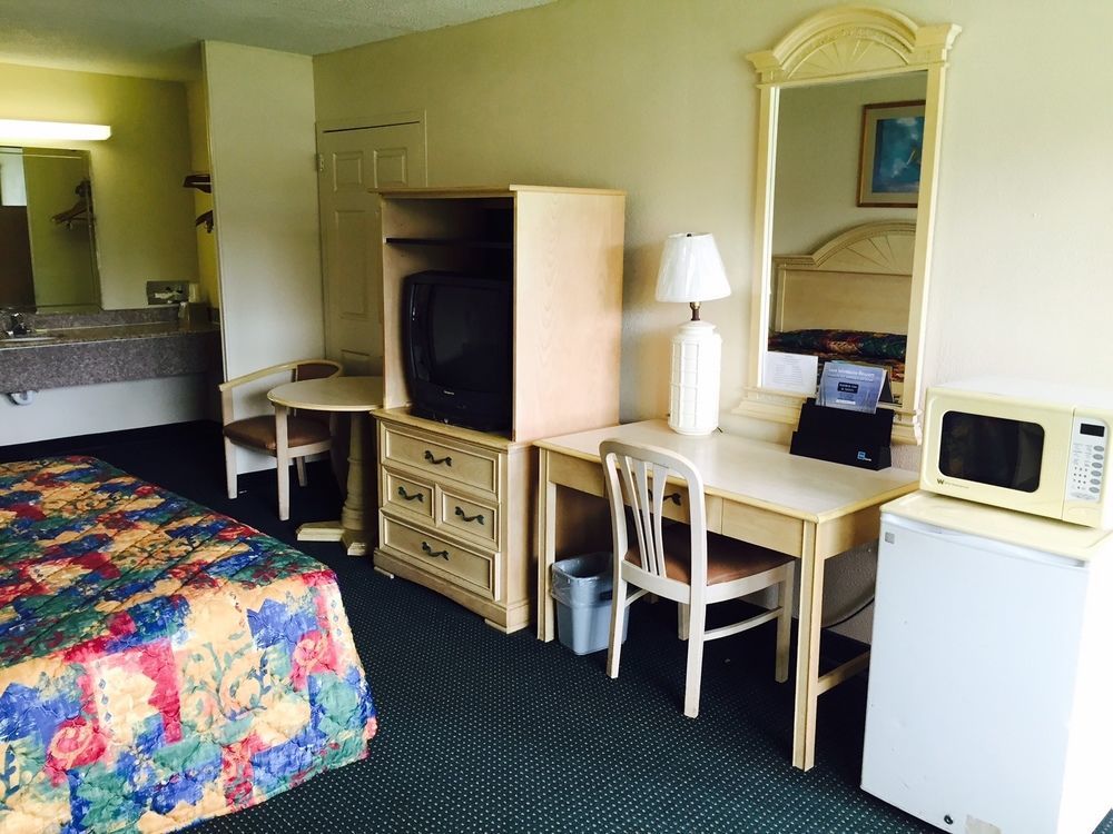 Garden & Motel